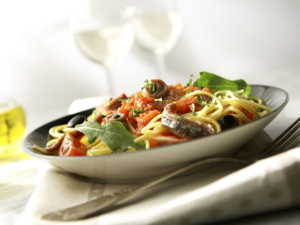 Spaghetti With Tuna Puttenesca | REcipes | Dr. Weil's Healthy Kitchen