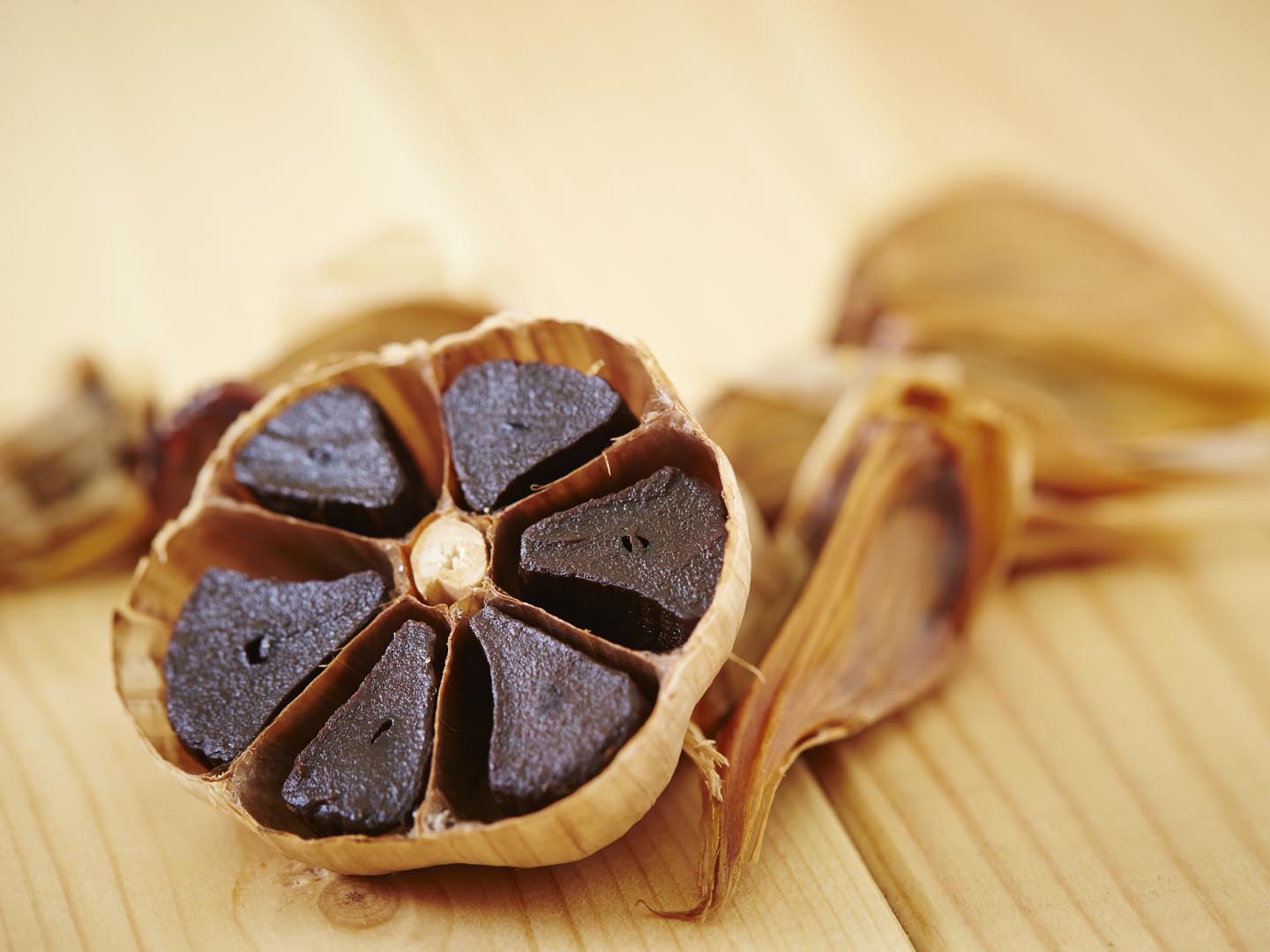 Healthy And Happy Every Day With Black Garlic Benefit 6 Is Black Garlic Better? | Nutrition | Andrew Weil, M.D.