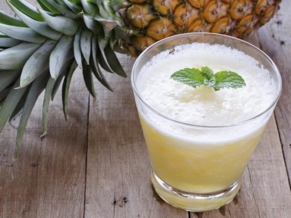 Pineapple Almond Shake | Recipes | Dr. Weil's Healthy Kitchen