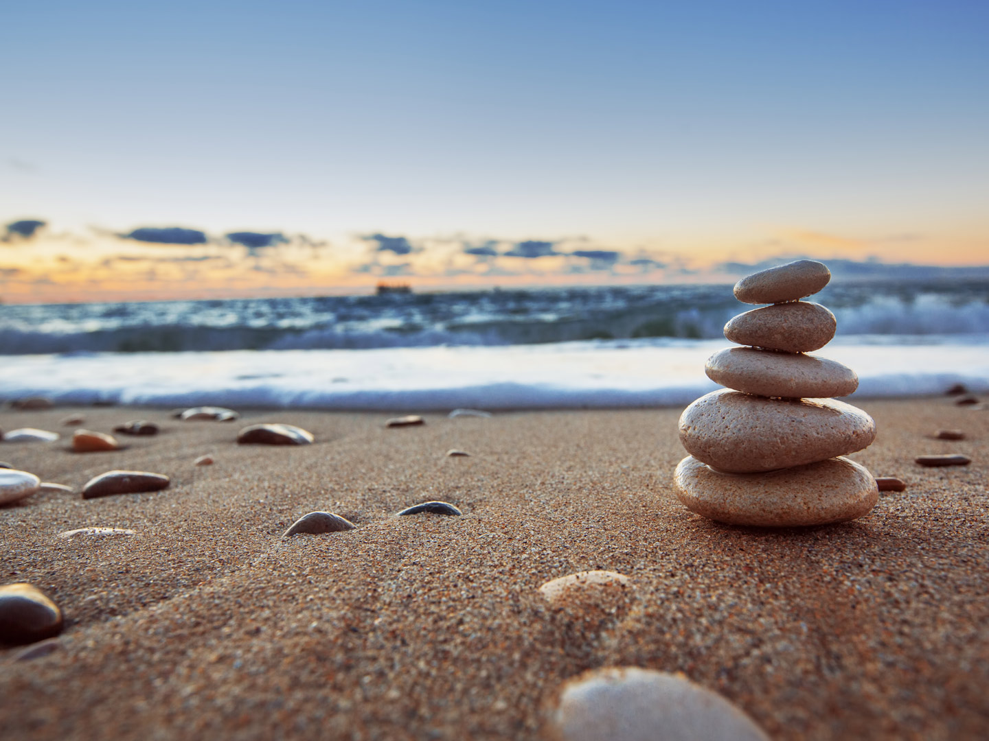 Welcome To The Spontaneous Happiness Blog DrWeil