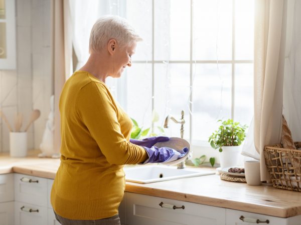 House Cleaning & Your Brain | Weekly Bulletins | Andrew Weil, M.D.